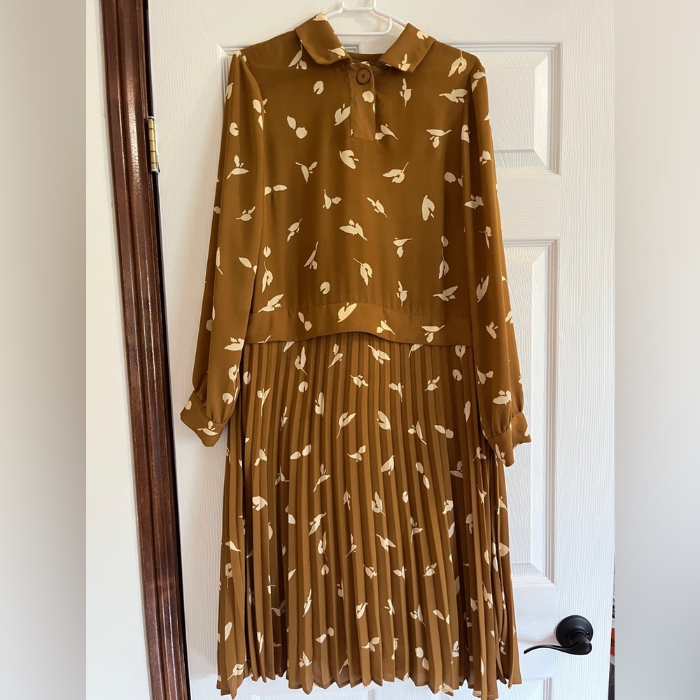 OAK + FORT Tan Floral Dress